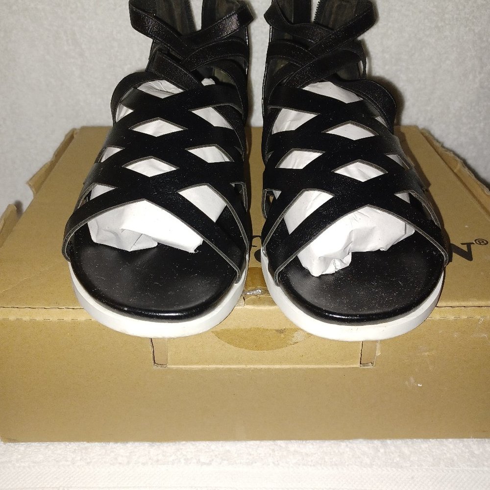 COMFORTVIEW WOMEN'S SANDALS BLACK WHITE SIZE 8.5M